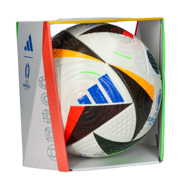 Професійний футбольний м'яч Adidas Fussballliebe Euro 2024 PRO IQ3682 фото